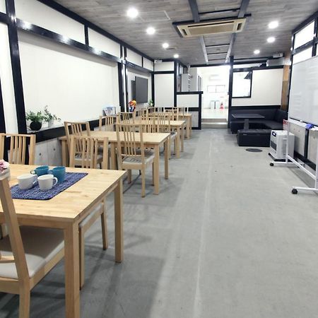 Guest House Futaba Осака Екстер'єр фото