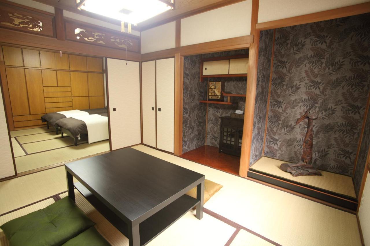 Guest House Futaba Осака Екстер'єр фото