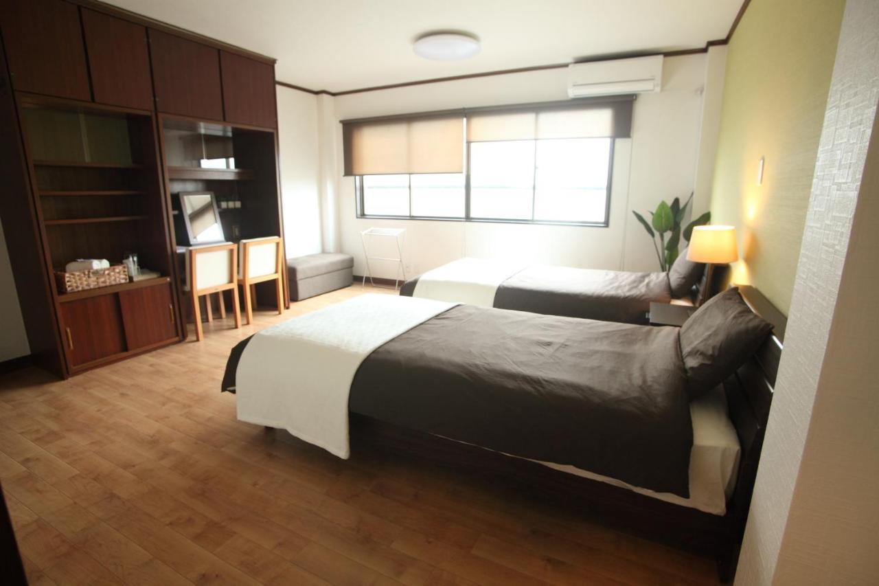 Guest House Futaba Осака Екстер'єр фото