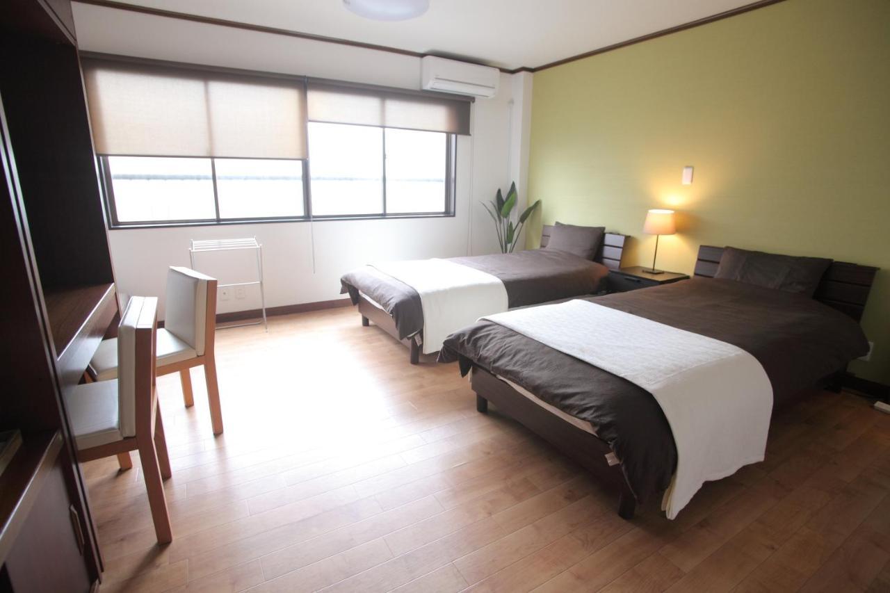 Guest House Futaba Осака Екстер'єр фото