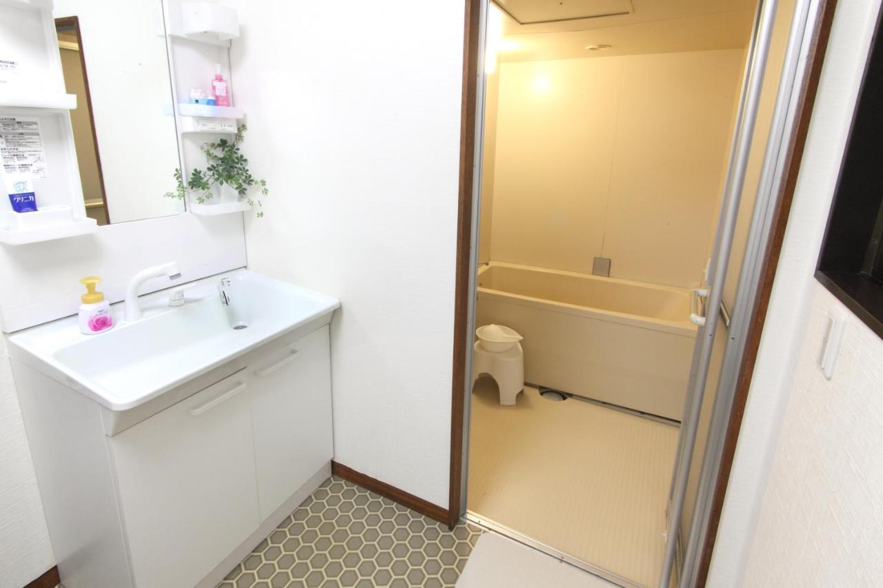 Guest House Futaba Осака Екстер'єр фото