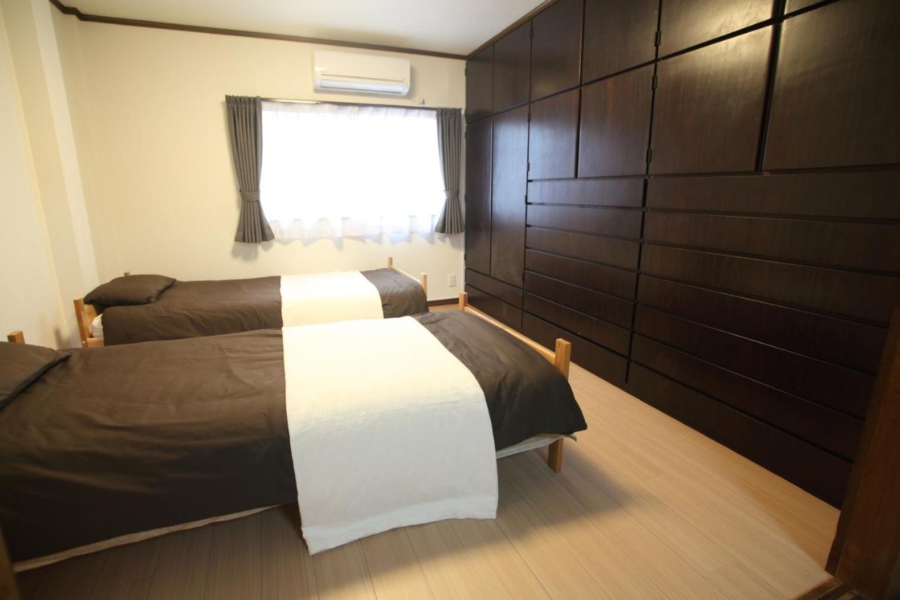 Guest House Futaba Осака Екстер'єр фото