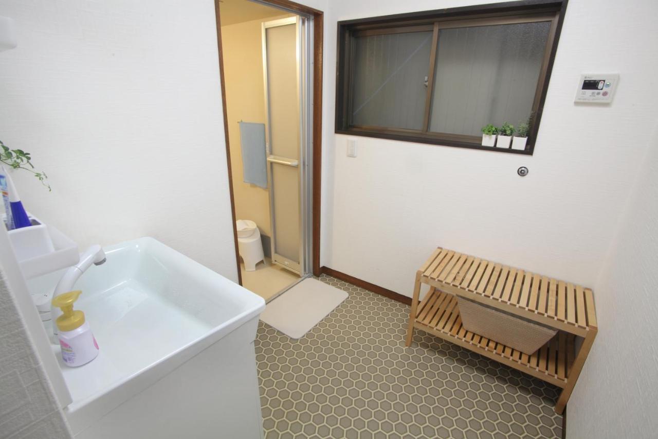 Guest House Futaba Осака Екстер'єр фото